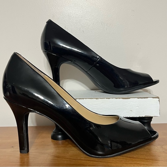 Women’s Kelly & Katie Black Dressy Peep Toes Heels Size 9.5 Career Wear - Picture 1 of 9